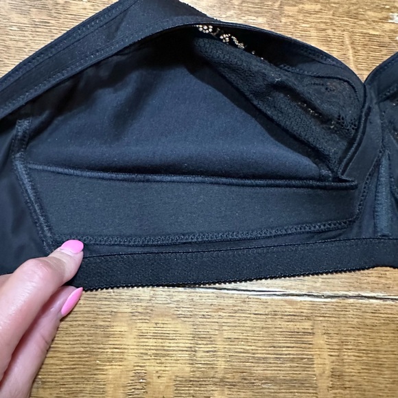 Glamorise Black Wireless Support Bra sz 44D - Picture 3 of 7